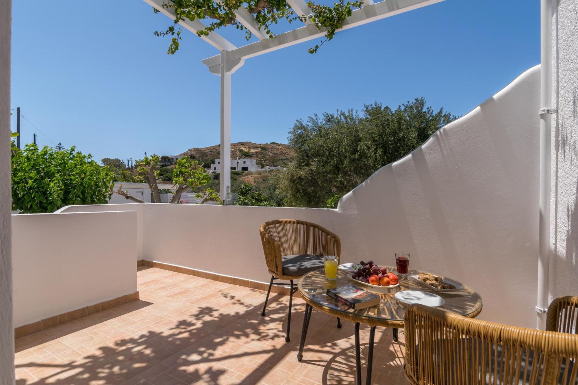 Hotel Pergola à Pollonia Extérieur photo